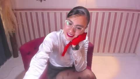 Snapshot of aghata_moon chatting on October 18, 7:59 pm Aghata Moon online show from October 18, 7:59 pm