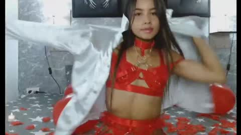 Snapshot of aghata_walkerl chatting on February 14, 11:09 pm aghata walkerl online show from February 14, 11:09 pm