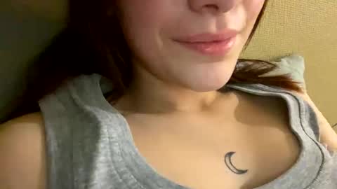 Agnes online show from November 3, 9:19 pm