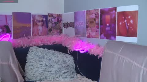 AhriAngel  OF ahriangel online show from December 3, 1:54 pm