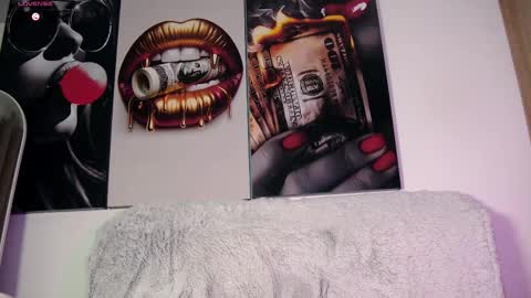 Aida  online show from November 10, 12:11 pm