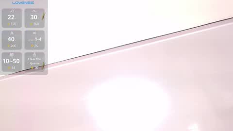 Ailyn online show from November 18, 8:54 pm