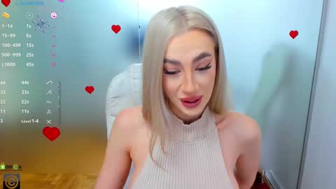 Allie  online show from February 14, 8:10 am