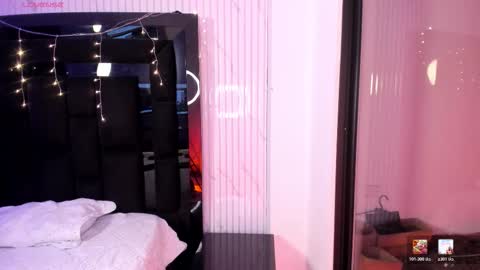 Ailyn Blaze online show from March 6, 7:58 am