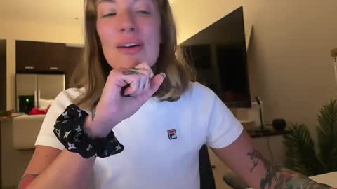 Airgead online show from November 4, 10:37 pm