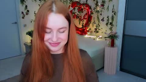 Louise online show from February 21, 7:25 pm