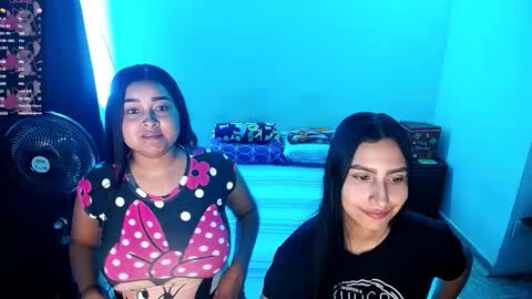 aisha_stacey0410 online show from November 7, 1:22 am