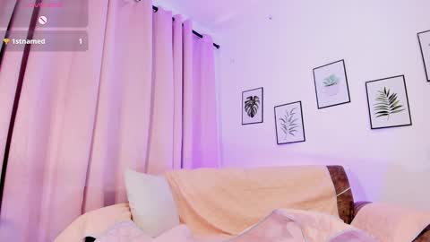 Aisha online show from October 10, 3:06 pm