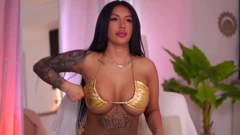 Maddy online show from February 5, 10:40 am