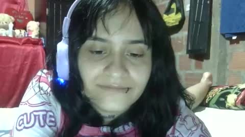Snapshot of aitana23_ chatting on September 26, 2:09 am aiti online show from September 26, 2:09 am