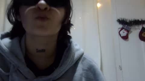 Snapshot of aitana23_ chatting on December 9, 3:07 am aiti online show from December 9, 3:07 am