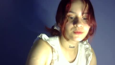 Snapshot of aitana23_ chatting on March 12, 1:36 am aiti online show from March 12, 1:36 am