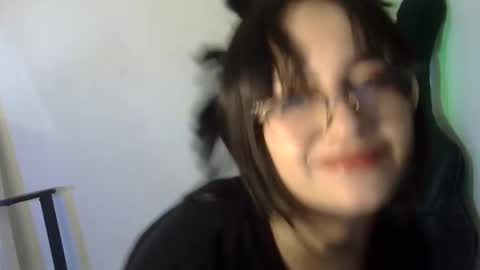 Snapshot of aitana23_ chatting on January 13, 1:34 am aiti online show from January 13, 1:34 am
