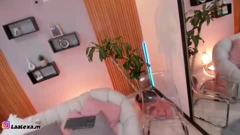 Aixa online show from February 6, 11:35 am