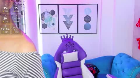 Azaka  online show from October 22, 12:32 pm