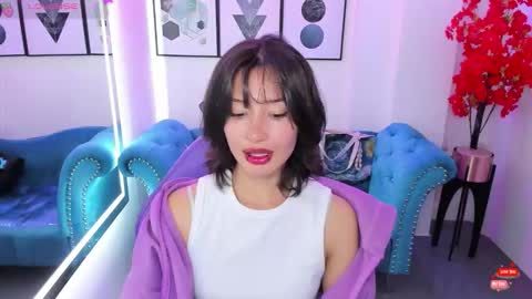 Azaka  online show from September 30, 12:55 pm