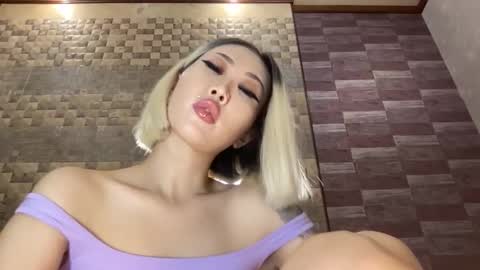 Akemi online show from September 29, 9:53 pm