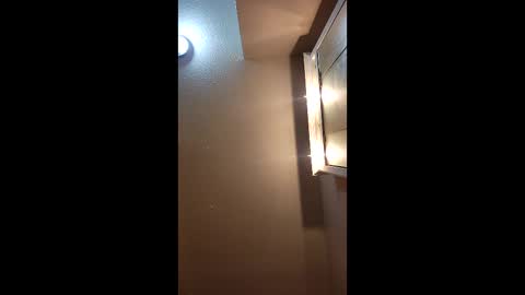 alabasterbunny online show from April 16, 4:46 am