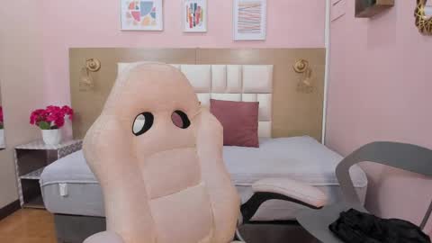 Snapshot of alahia_am chatting on September 14, 11:52 am alahia_am online show from September 14, 11:52 am