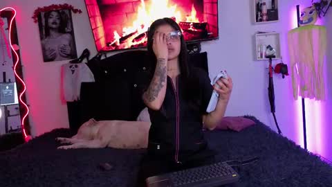 Alaia online show from October 19, 11:07 pm