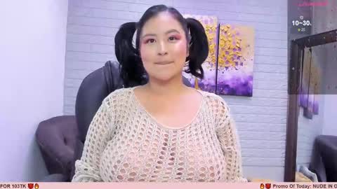 Snapshot of alaiasmile_ chatting on February 18, 7:21 pm online show from February 18, 7:21 pm
