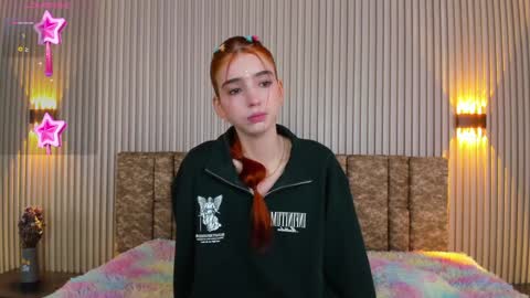 Snapshot of alana_333 chatting on January 3, 12:08 pm A L A N A online show from January 3, 12:08 pm