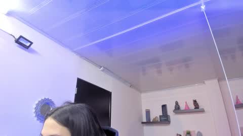 Snapshot of alana_madison chatting on December 26, 10:48 am Maeve online show from December 26, 10:48 am