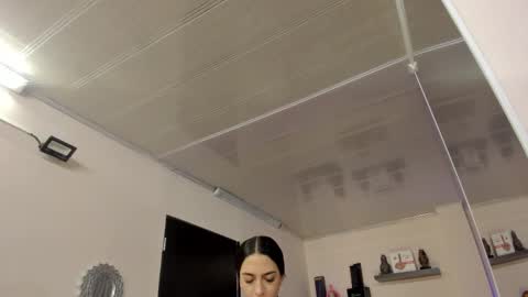 Snapshot of alana_madison chatting on February 20, 10:27 am Maeve online show from February 20, 10:27 am