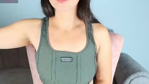 alana_pink95 online show from October 31, 10:30 am