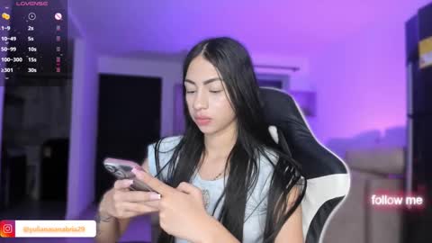    online show from December 4, 2:20 am