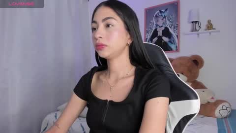    online show from February 18, 11:44 am