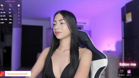    online show from January 6, 11:07 am