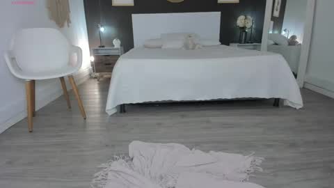 Alanna Cute Russell online show from September 23, 9:46 pm