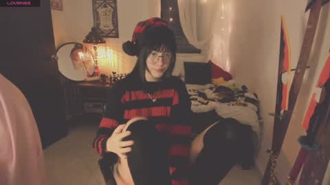 Alaska Grace       online show from December 3, 3:29 am