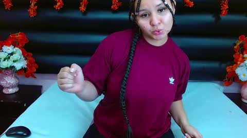 Snapshot of alasmith_ chatting on January 24, 1:56 am AlaSmith online show from January 24, 1:56 am