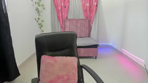 Blanca online show from March 25, 3:15 pm