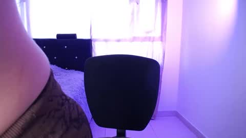   online show from January 18, 6:53 pm