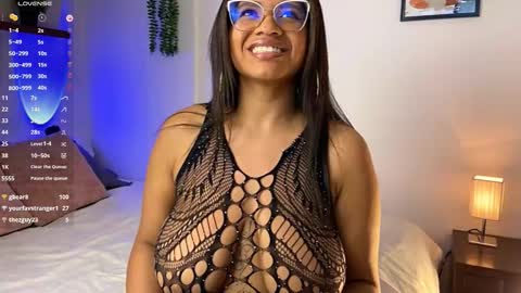 Aleia online show from October 24, 1:01 am