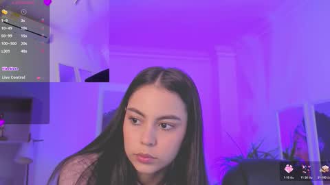 Alejandra online show from November 20, 11:55 am