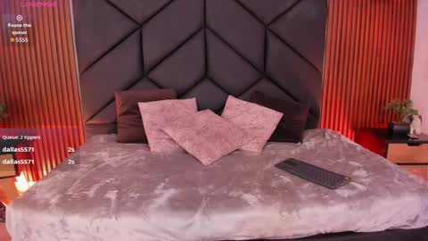 Aleja  online show from December 1, 8:44 pm