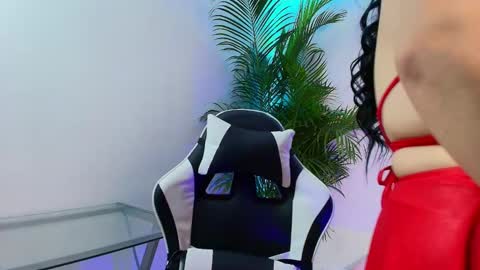 Snapshot of alejitasweet1 chatting on October 8, 10:47 pm aleja online show from October 8, 10:47 pm