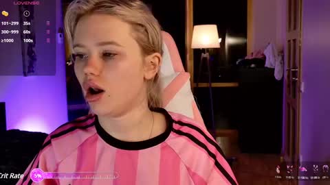 Lexi online show from March 3, 4:00 am