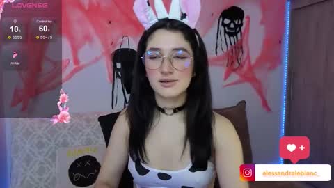 Snapshot of alessandralb chatting on October 9, 10:30 am Alessandra Leblanc online show from October 9, 10:30 am
