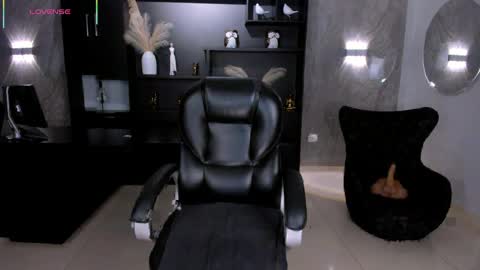 ALESSA ROMERO  online show from April 13, 7:47 pm