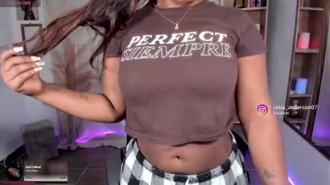 Yy  online show from February 3, 2:53 am