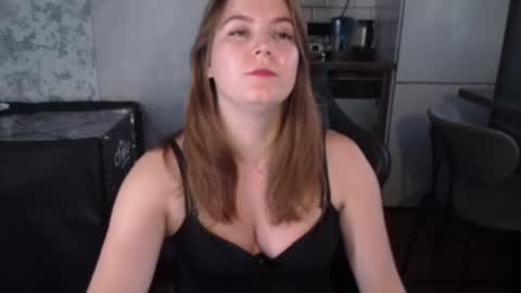 Alex online show from August 5, 2:01 pm