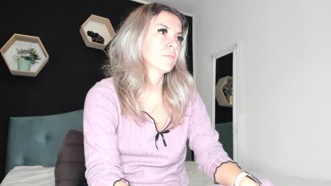 Snapshot of alesys69 chatting on January 2, 11:38 pm alesys69 online show from January 2, 11:38 pm