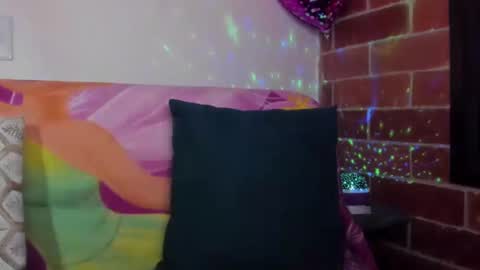 alexa latina online show from December 12, 5:37 pm