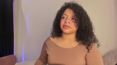 alexaa_swan online show from February 20, 9:15 pm