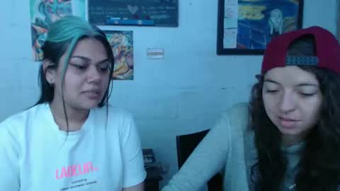 Snapshot of alexablu3 chatting on December 11, 2:09 am Alexa Blu3 online show from December 11, 2:09 am